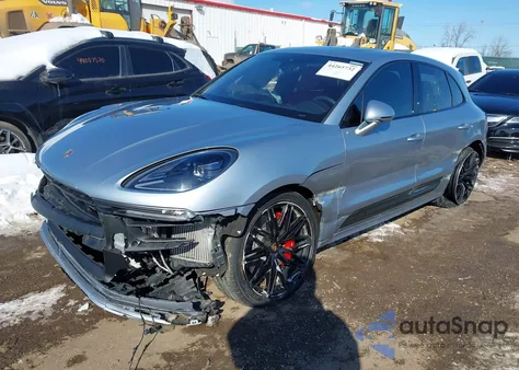 2022 Porsche Macan Gts z USA, uszkodzony, nr VIN WP1AF2A58NLB31920